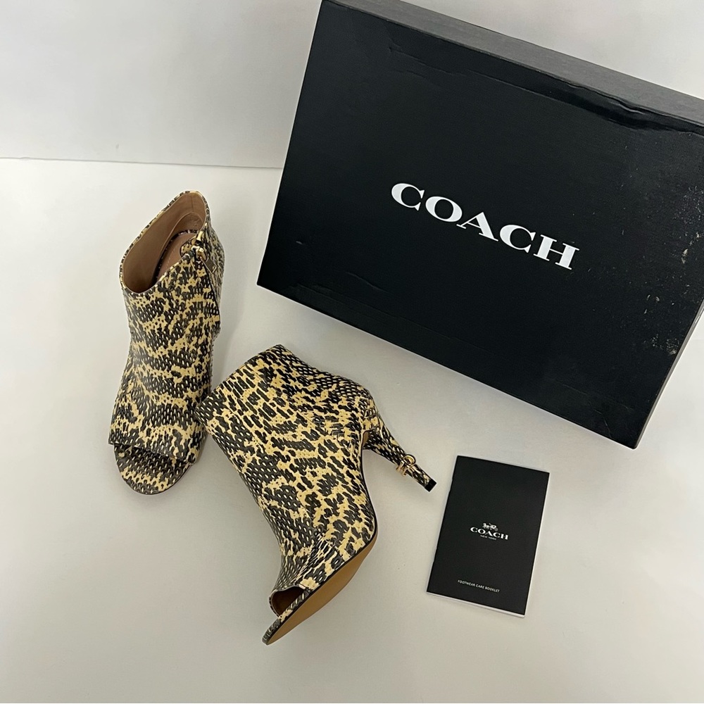 Coach Leather Peep Toe Helled Ankle Boots - New In Box - Size 8.5 - Reemoly